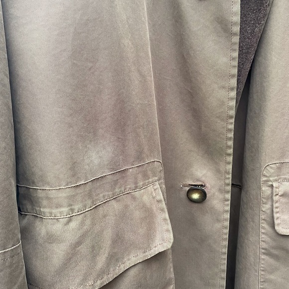 Salvatore Ferragamo two piece trench coat size 54 EU - XL US. - Picture 11 of 15